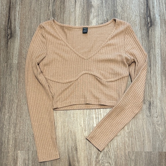 SHEIN Tops - SHEIN Camel Ribbed V-Neck Crop Top